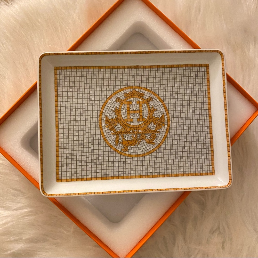 Hermès Mosaique Au 24 Gold Sushi Plate